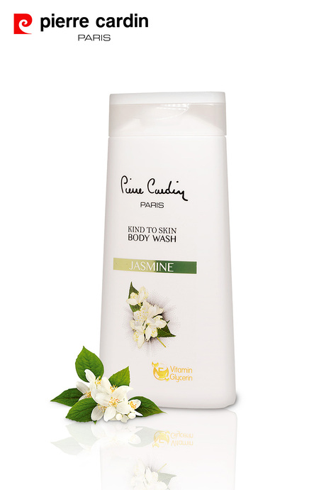 Pierre Cardin Kind to Skin Yasemin Özlü Canlandırıcı Duş Jeli 250 ml